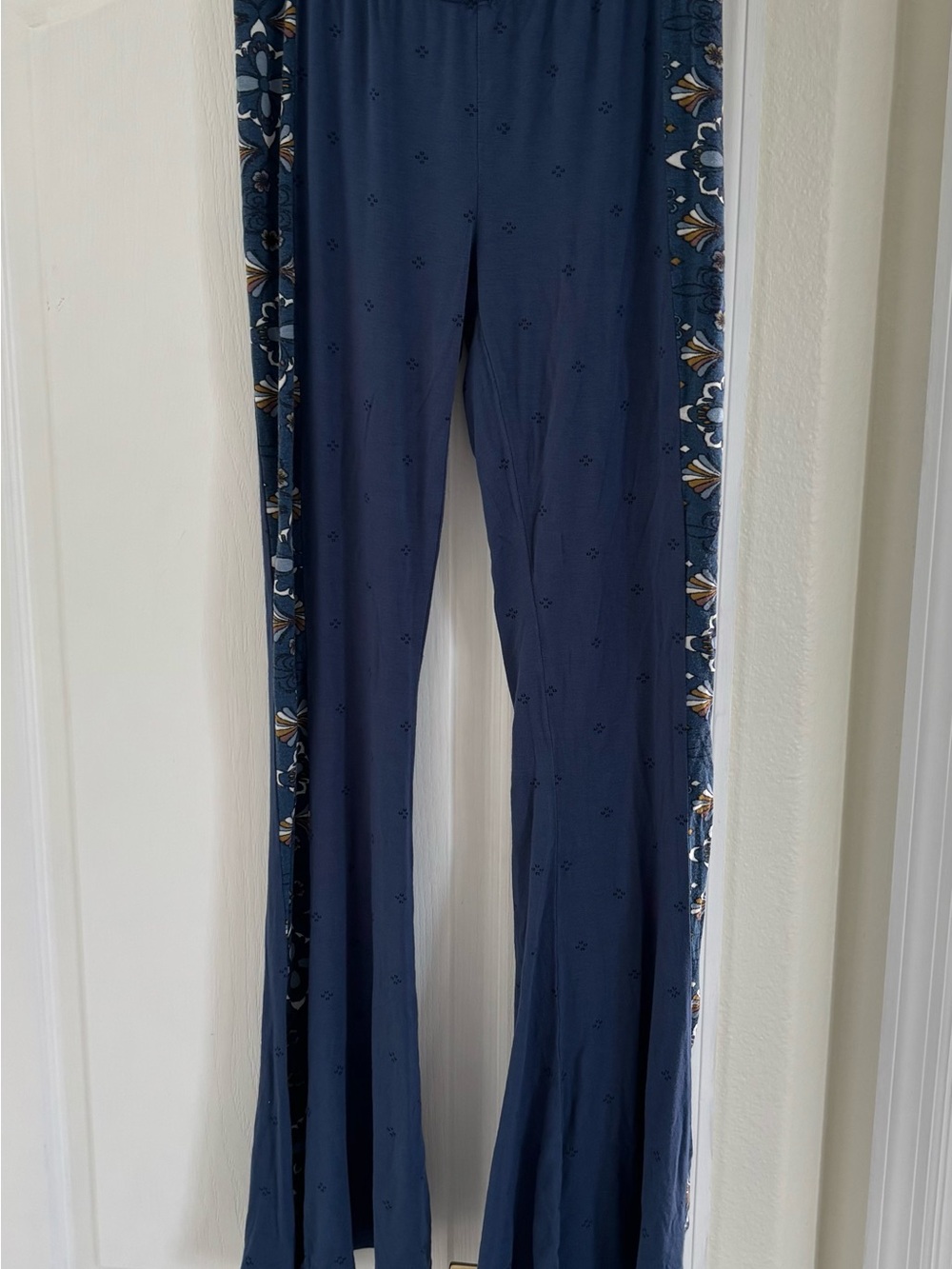 Women’s O'Neill Navy Boot Cut Pants with Floral Side Trim